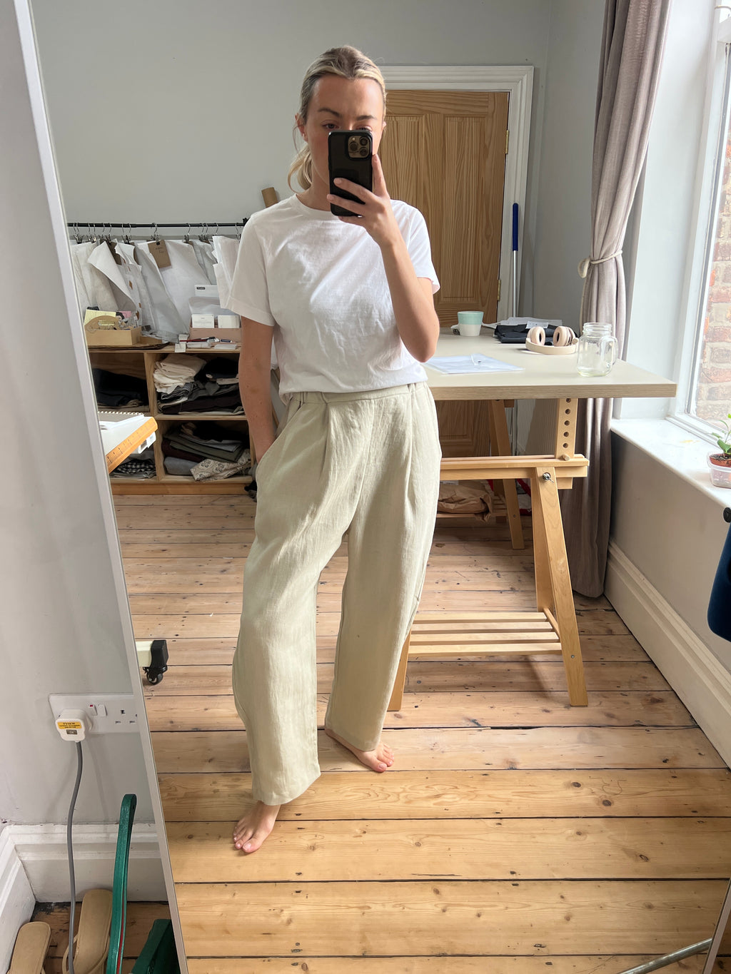 Tapered Leg Linen Trousers
