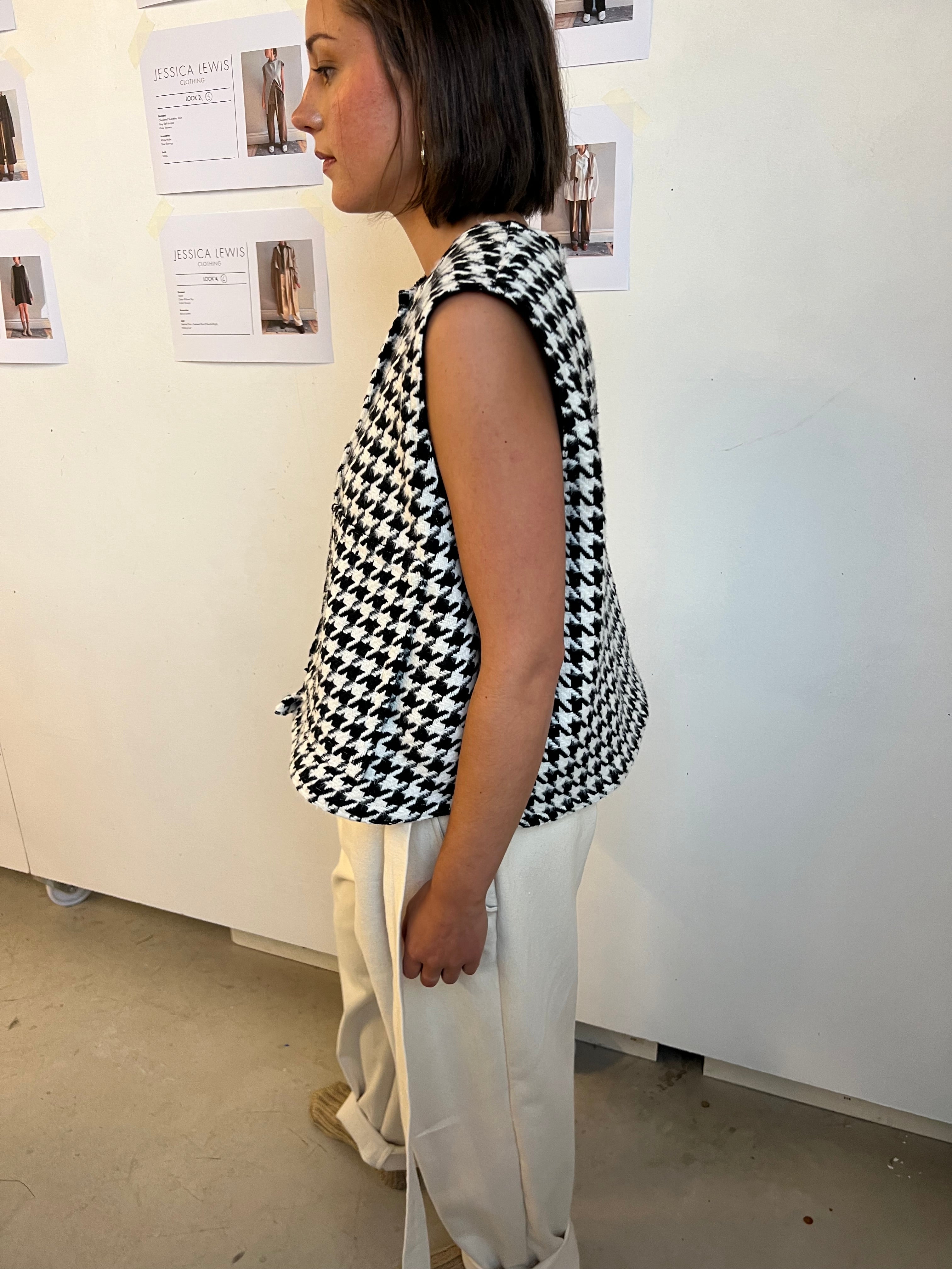 Sleeveless Wool Liner Jacket