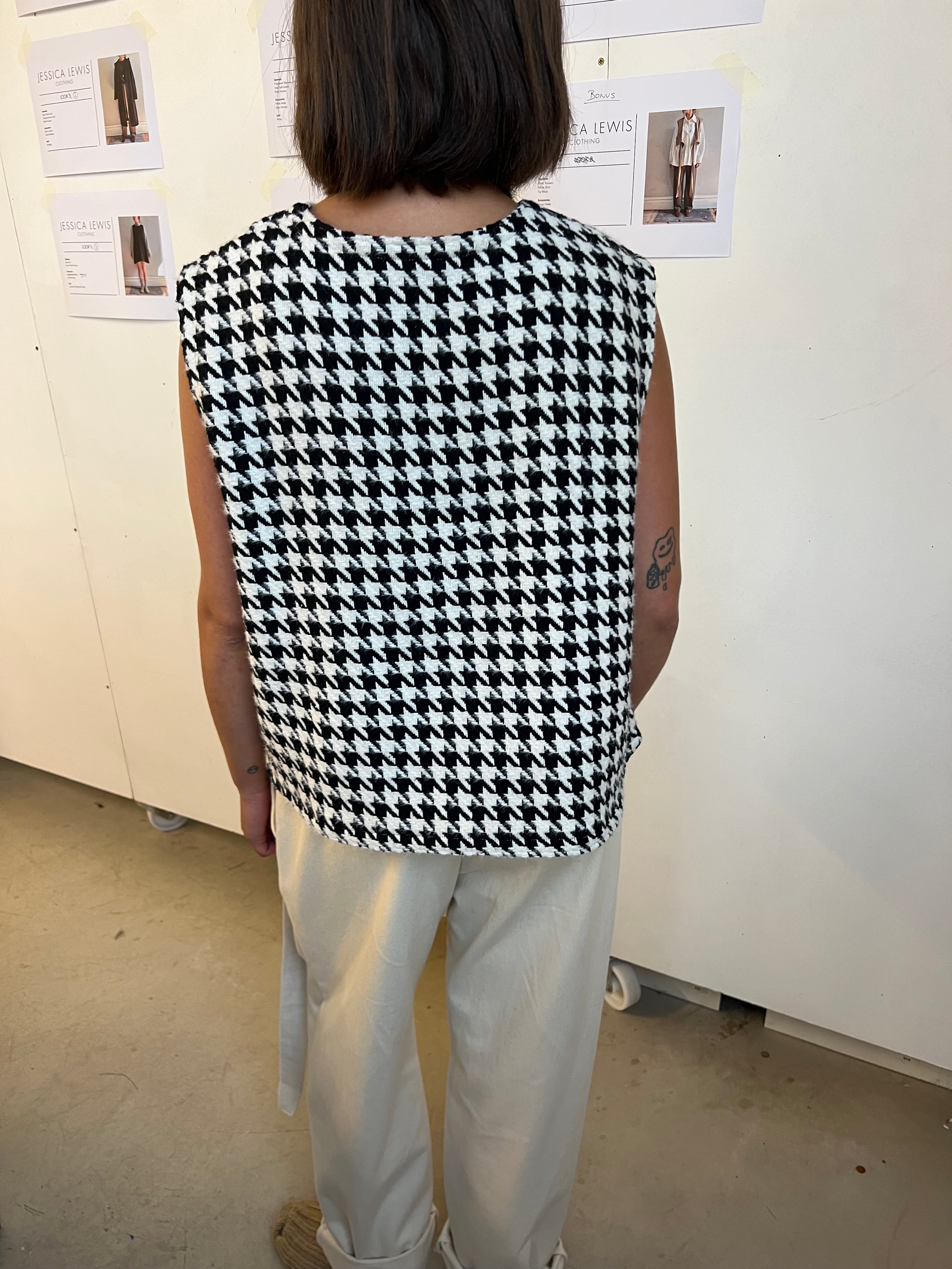 Sleeveless Wool Liner Jacket