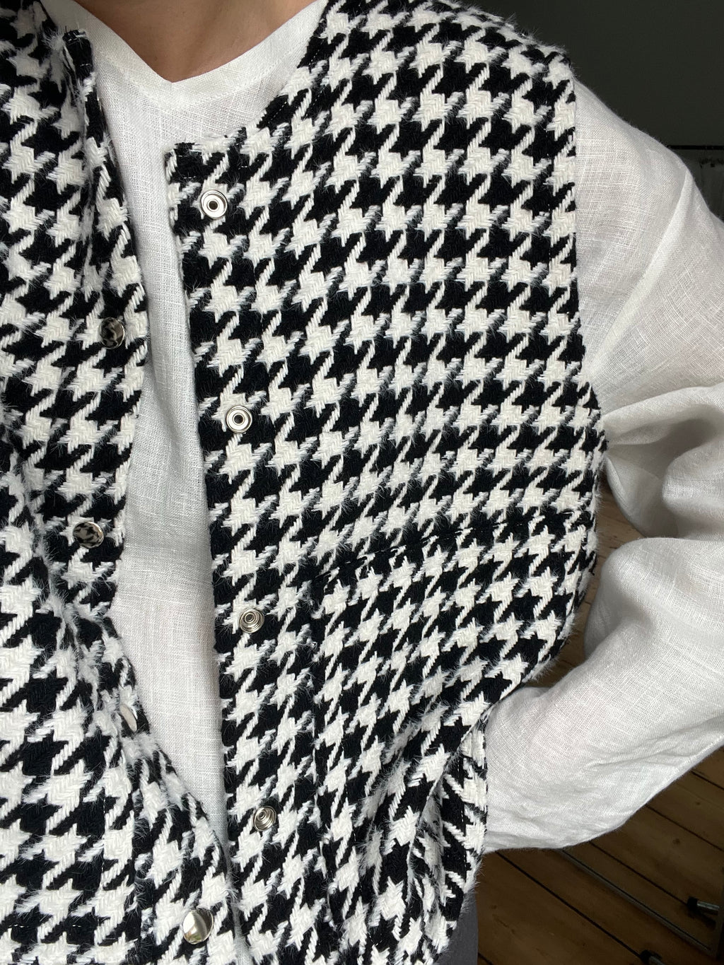 Dogtooth liner jacket- sample