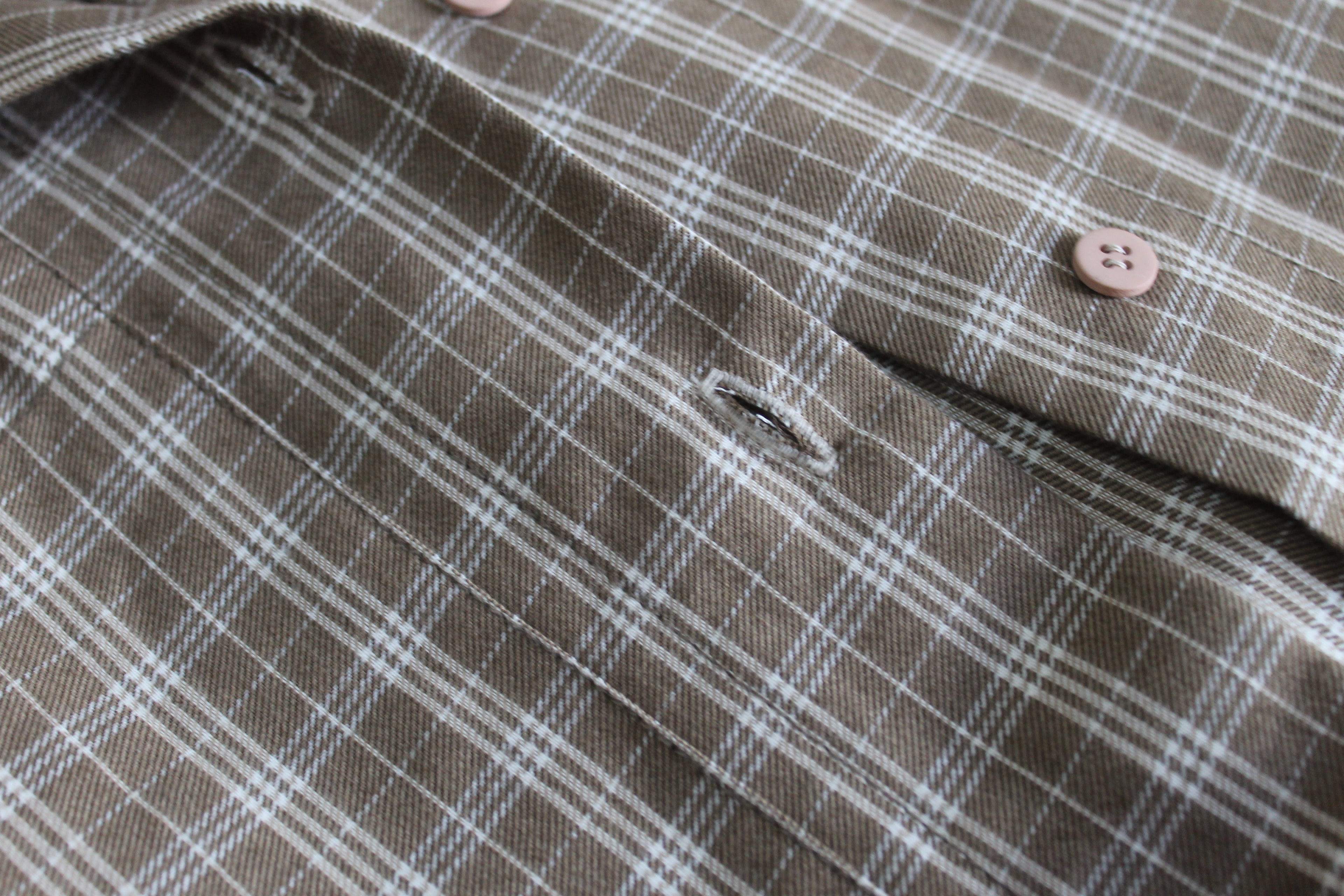 Sleeveless Checked Shirt