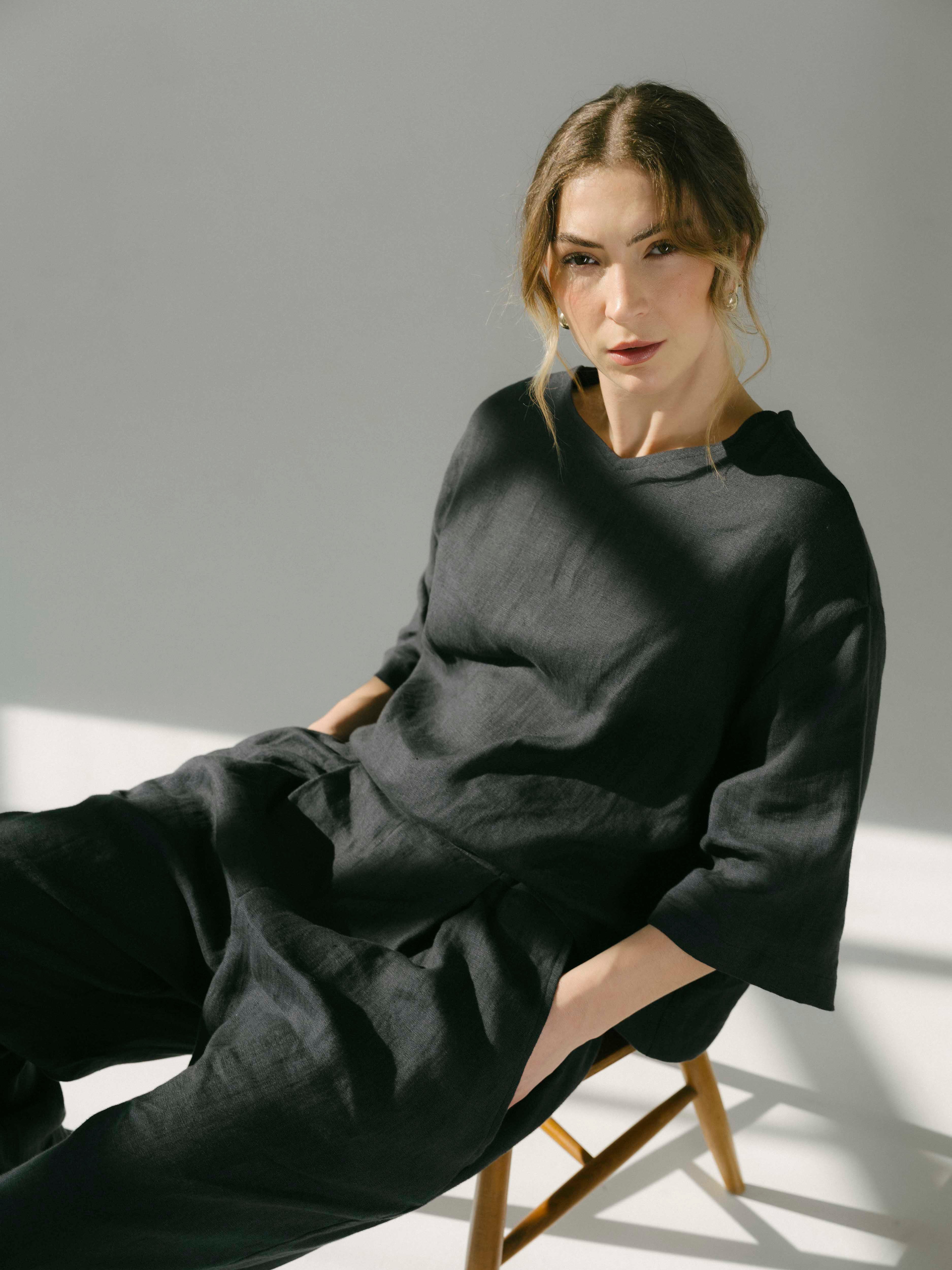 Linen T-shirt 2025