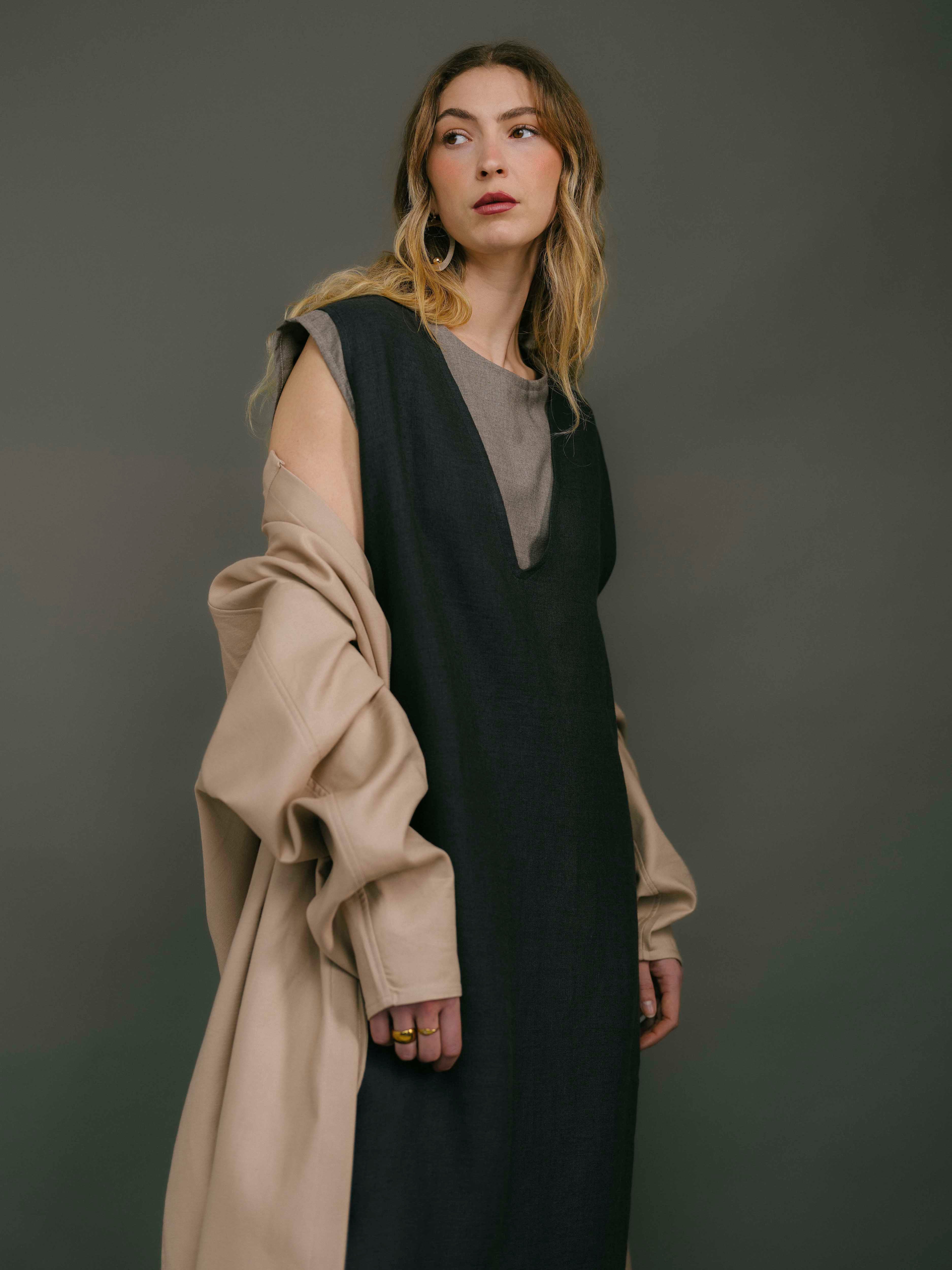 V NECK LINEN DRESS